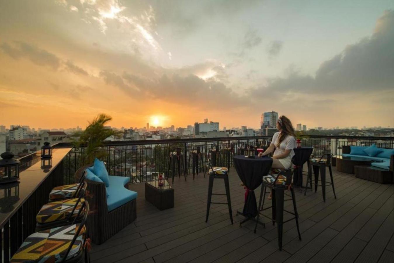 Acoustic Premium Hotel & Spa Hanoi Buitenkant foto