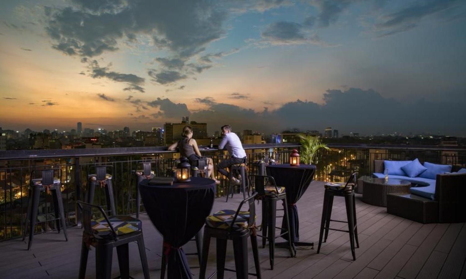 Acoustic Premium Hotel & Spa Hanoi Buitenkant foto