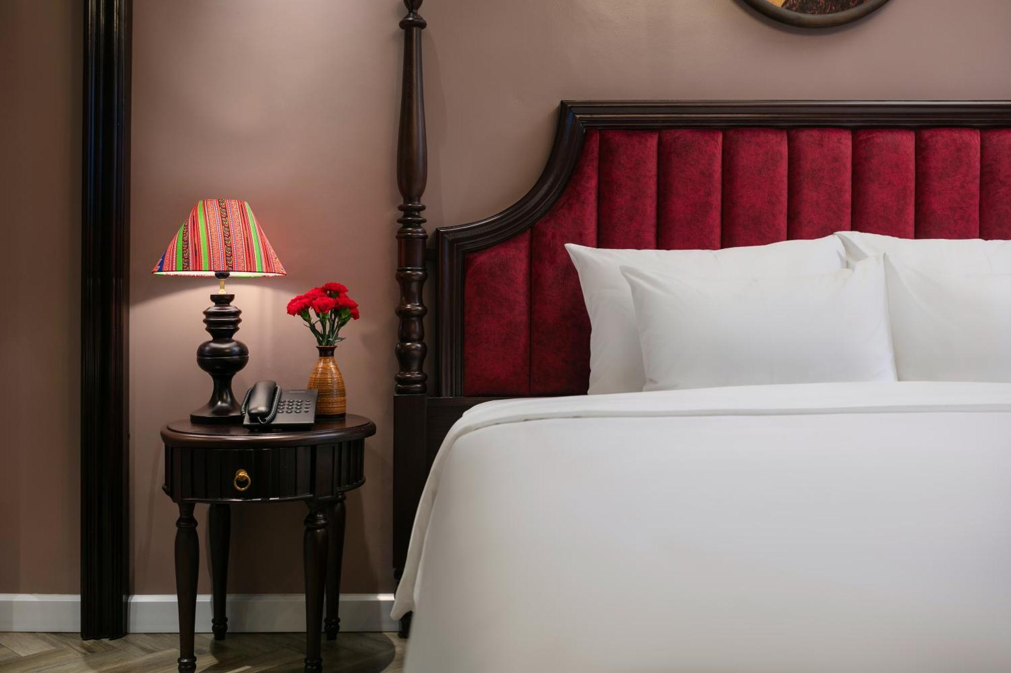 Acoustic Premium Hotel & Spa Hanoi Buitenkant foto